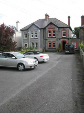 Dun Aoibhinn Guest Accommodation